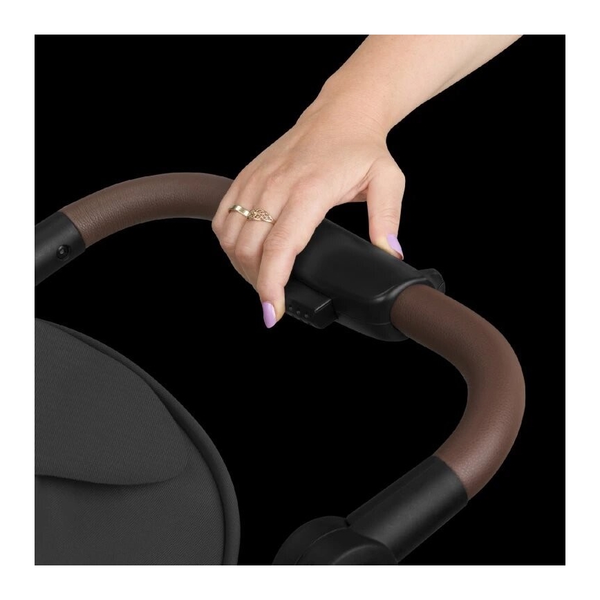 Lionelo - Kinderwagen EMMA ONE schwarz