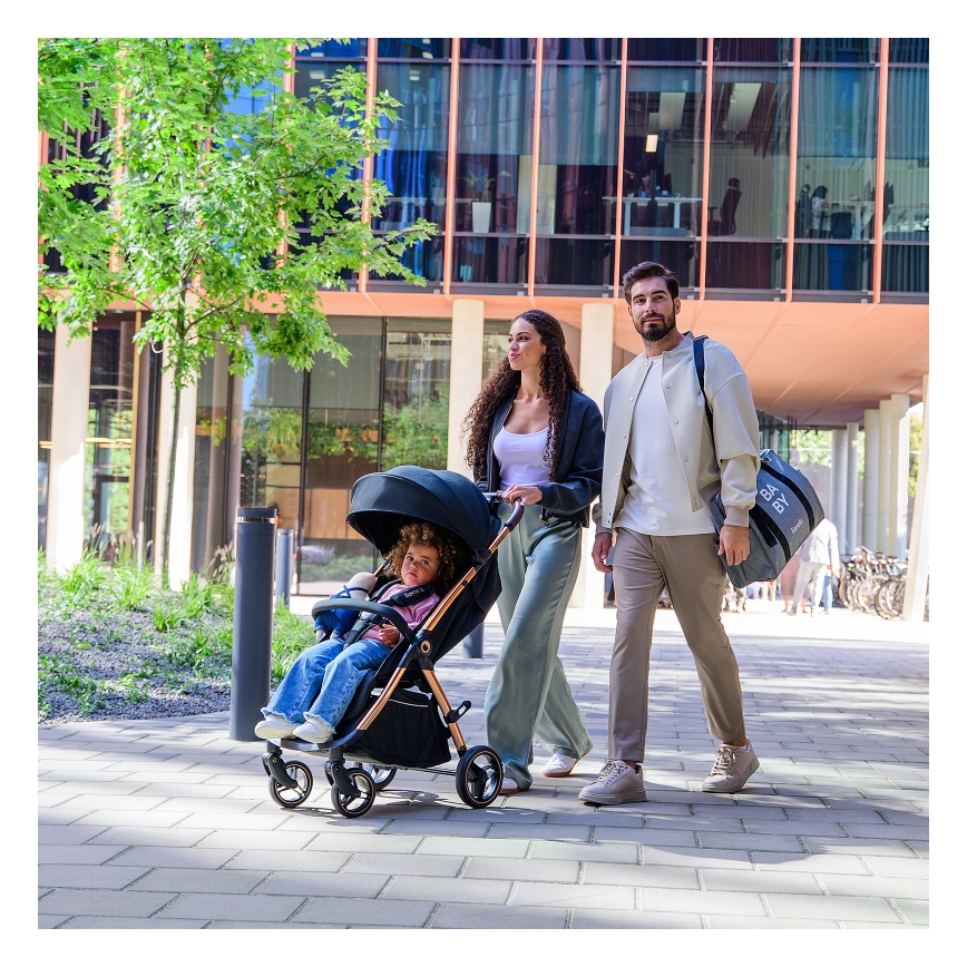 Lionelo - Poussette INGRID noire