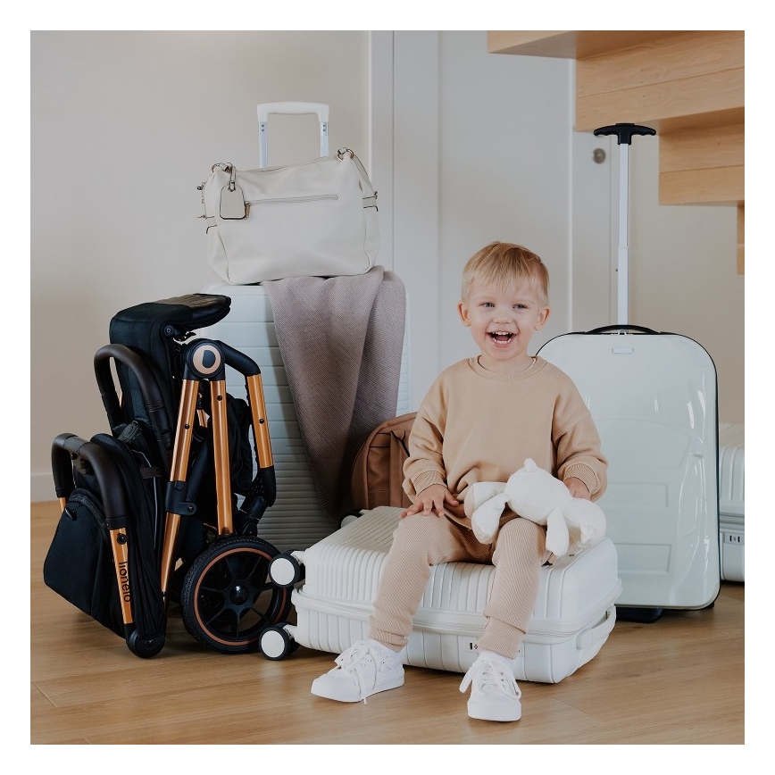 Lionelo - Sport-Kinderwagen CLOE schwarz/gold