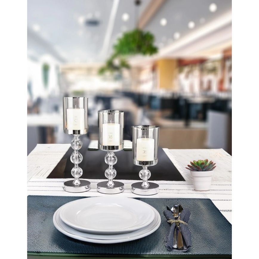 Lot de 3 bougeoirs en chrome brillant