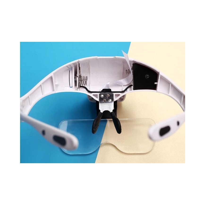 Loupe frontale LED avec éclairage 2xLED/3xAAA