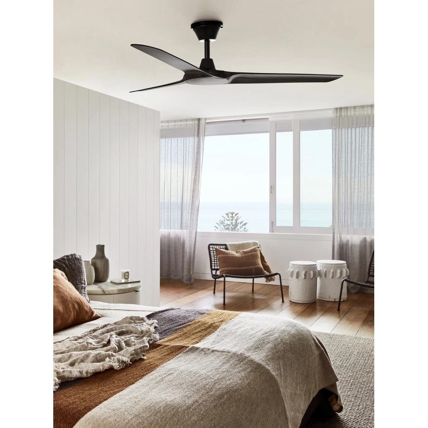 Lucci Air 21321649 - Ventilatore da soffitto ABYSS diametro 142 cm IP66 nero + telecomando