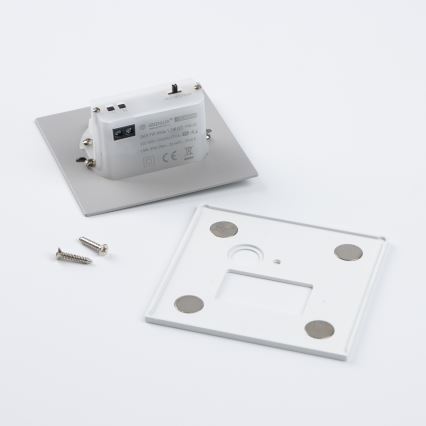 Lampada LED per scale con sensore di movimento e sensore crepuscolare LED/1,5W/230V 3000/4000/6000K bianco