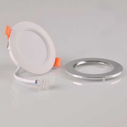 Luce LED da incasso ZOE LED/4,8W/230V argento