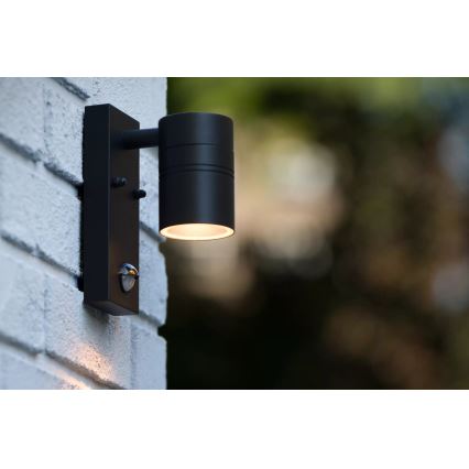 Lucide 14866/05/30 - LED-Außenleuchte mit Sensor ARNE-LED 1xGU10/5W/230V IP44
