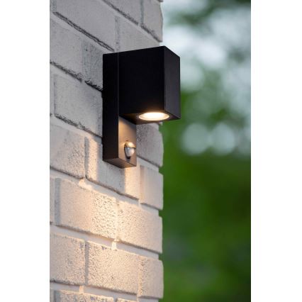 Lucide 69802/01/30 - Lampada da esterno con sensore ZARO 1xGU10/7W/230V IP65 nero