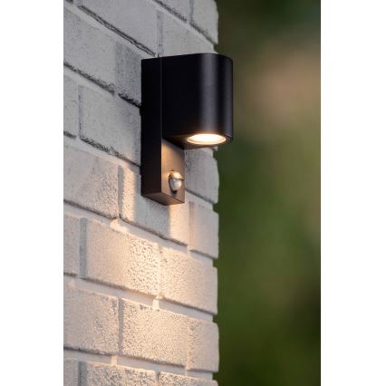 Lucide 69803/01/30 - Outdoor-Leuchte mit Sensor ZARO 1xGU10/7W/230V IP65 schwarz