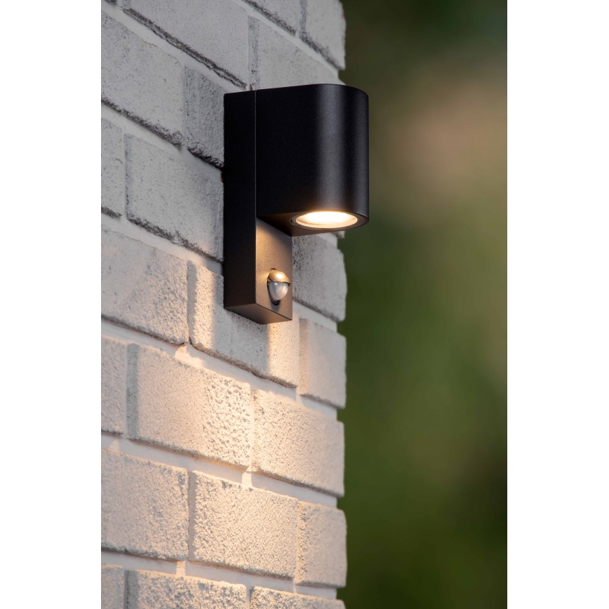 Lucide 69803/01/30 - Outdoor-Leuchte mit Sensor ZARO 1xGU10/7W/230V IP65 schwarz