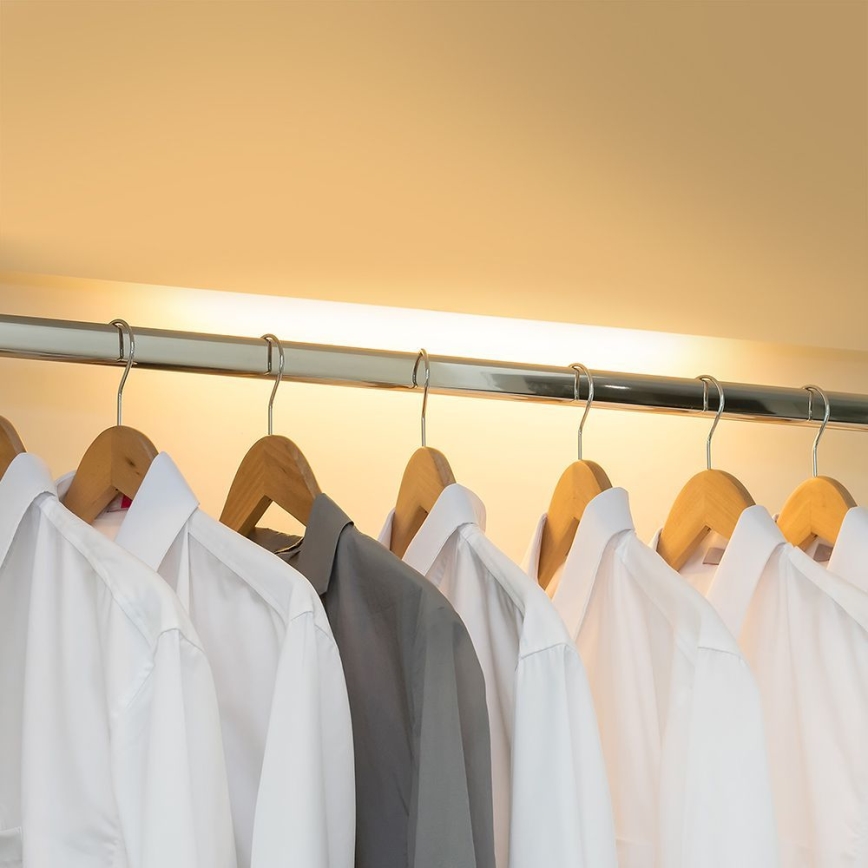 Luminaire de dessous d'armoire de cuisine LED avec un détecteur LED/2,5W/5V 4000K