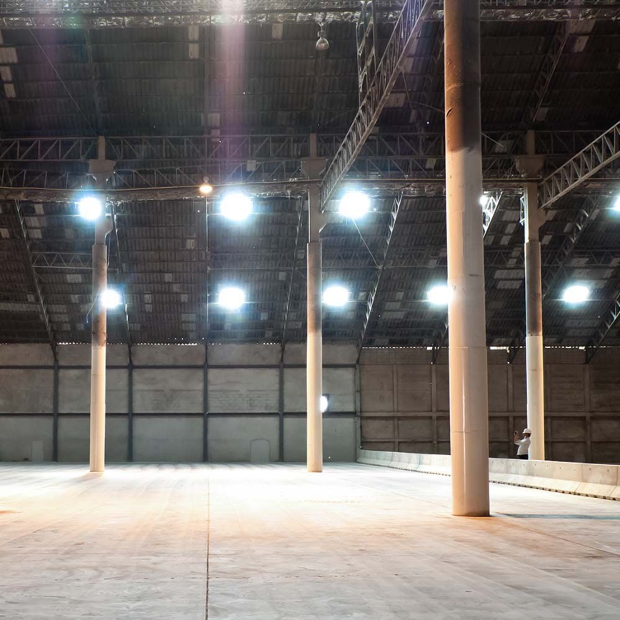Luminaire industriel High Bay LED/100W/230V IP65 4000K