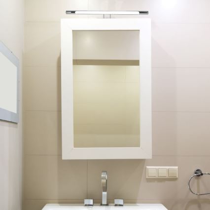 Luminaire LED pour miroir LED/13W/230V 3000K 64cm chromé