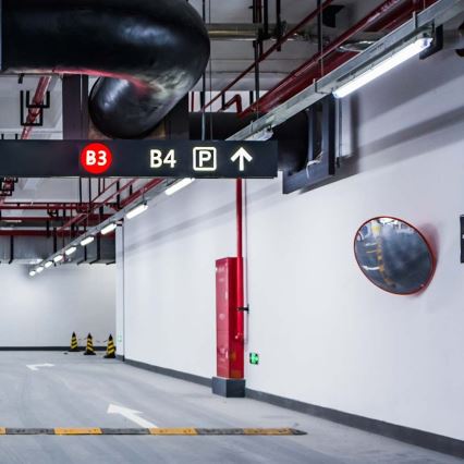 Luminaire technique LED type tube avec détecteur de mouvement et crépusculaire, 48 W, 230 V, IP65, 6500 K, 150 cm