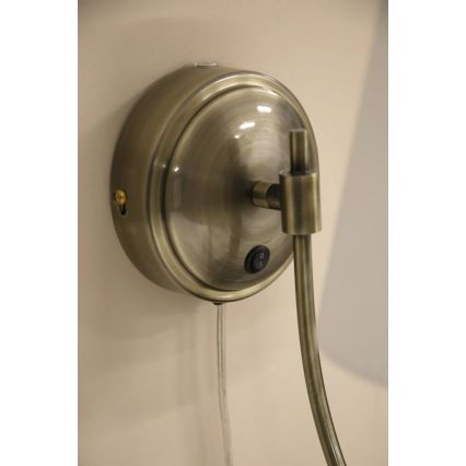 Markslöjd 108908 - Applique AMAR 1xE14/40W/230V bianco/ottone