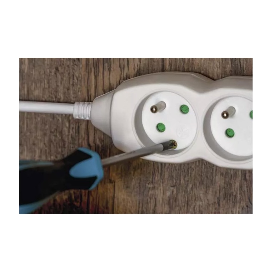 Multiprise 6Z 3m blanc