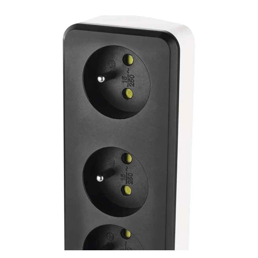 Multiprise intelligente avec interrupteur GoSmart 4 prises + 1x USB-A + 1x USB-C 2 m Wi-Fi Tuya