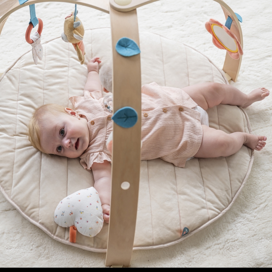 Nattou - Coperta per bambini per giocare con trapezio di legno MILA, ZOE & LANA