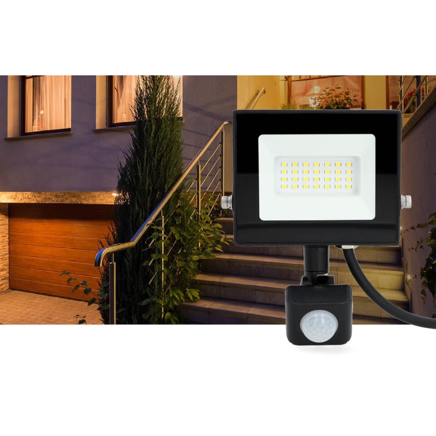 Projecteur avec détecteur LED/20W/230V 4000K IP44