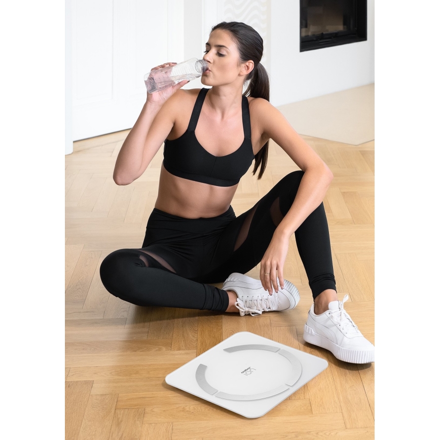 Niceboy ION SmartScale - Bilancia pesapersone digitale intelligente 3xAAA bianco