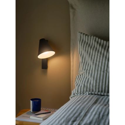 Nordlux - Applique murale WILMER avec port USB 1xE14/40W/230V noire