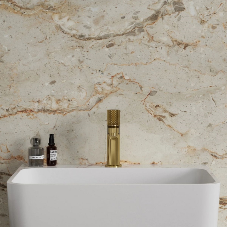 OMNIRES CT8010GLB - Rubinetto del lavandino CONTOUR 16,6 cm molato oro