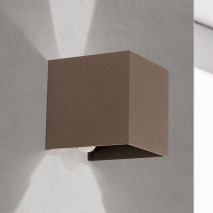Außenwandleuchte mit Bewegungs- und Dämmerungssensor CUBE-S LED/13W/230V IP54 braun