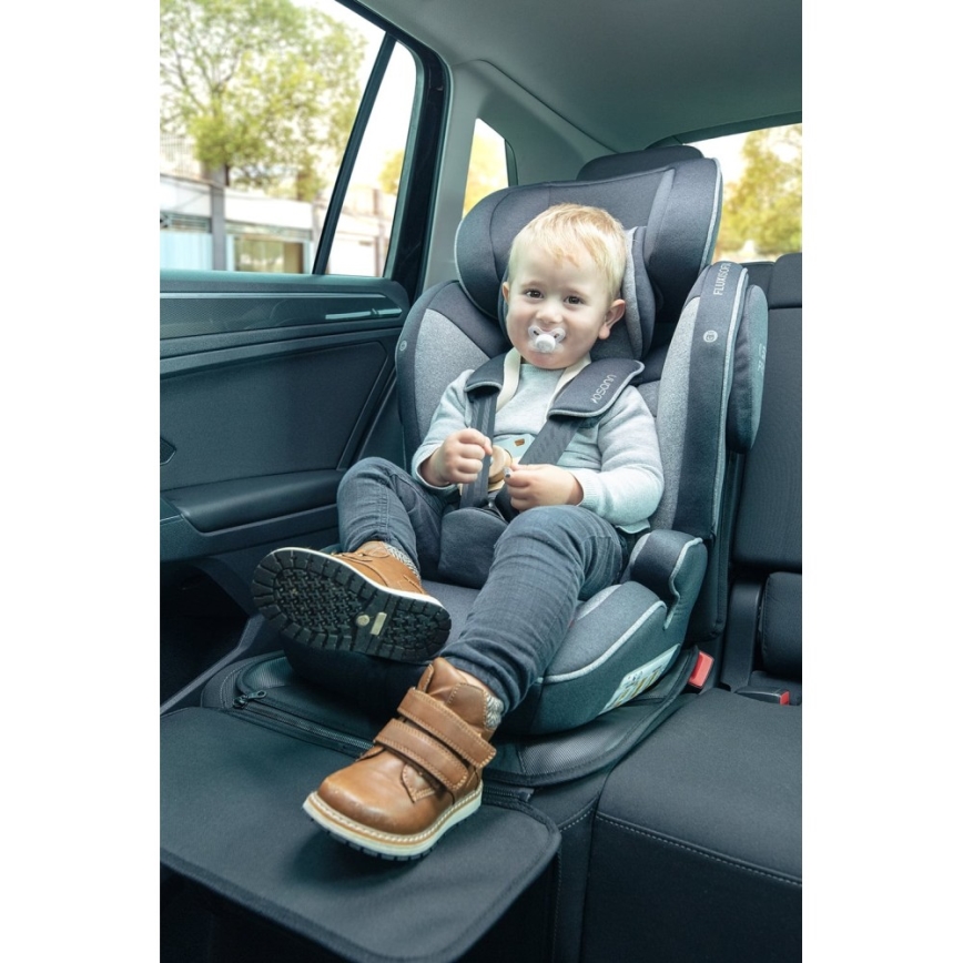 OSANN - Schutzunterlage für Autokindersitz FeetUp schwarz