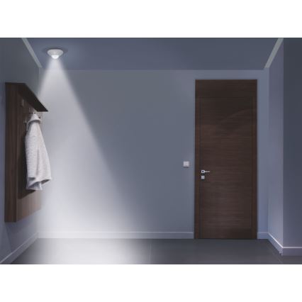 Osram - Veilleuse d'orientation LED avec capteur NIGHTLUX LED/2W/3xAA blanche