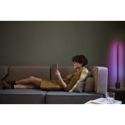 Osram - lampadaire LED RGBW dimmable SMART+ FLOOR LED/8W/230V 2700-6500K Wi-Fi noir + télécommande