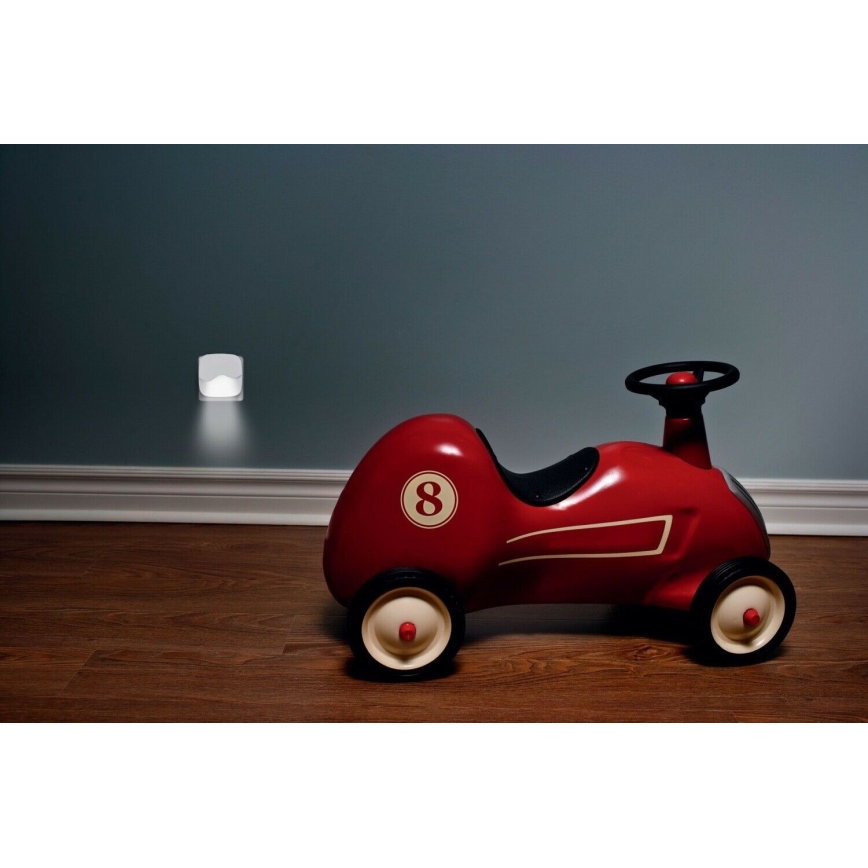 Osram - Veilleuse LED à brancher avec capteur crépusculaire LUNETTA LED/0,5W/230V