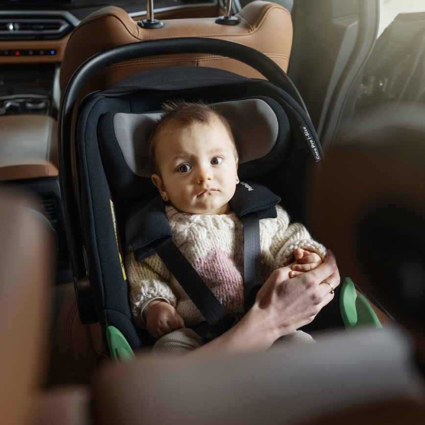 PETITE&MARS - Seggiolino auto CORE PRO i-Dimensioni 40-87 cm (0-13 kg)