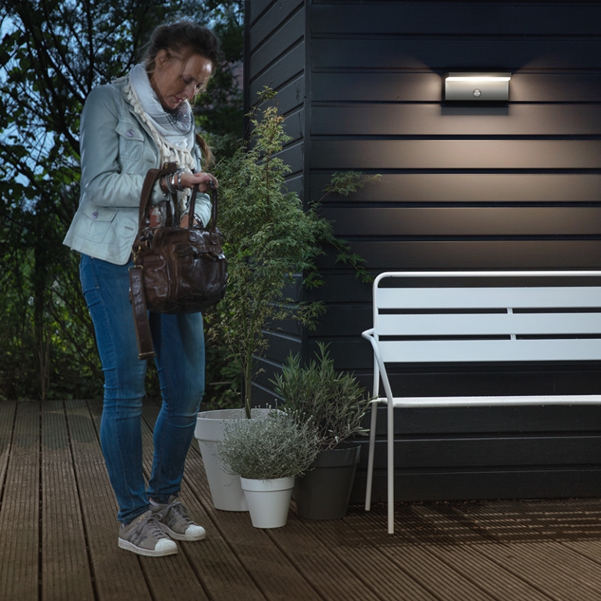 Philips - LED Applique da esterno con sensore 2xLED/4,5W/230V 2700K IP44