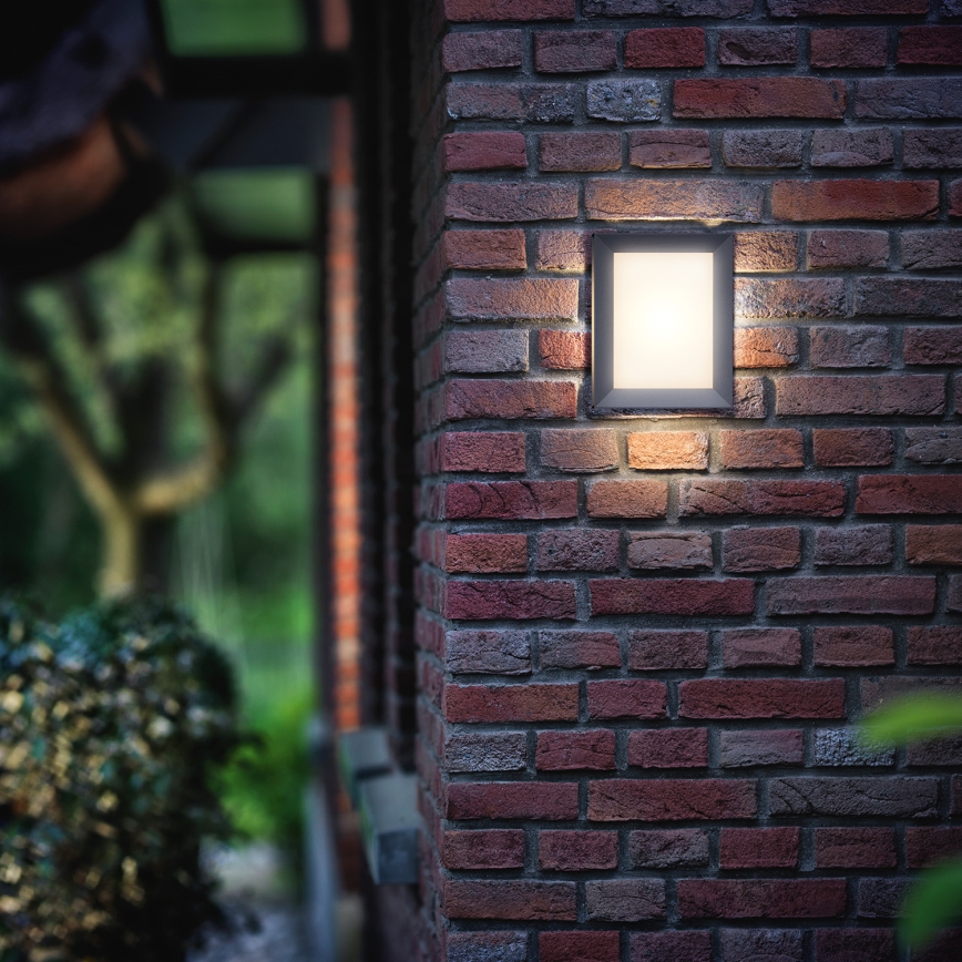 Philips - Lampada da parete per esterni LED/6W/230V IP44