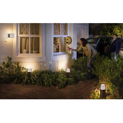 Philips 17402/93/P0 - Lampe LED à intensité modulabledaire extérieur HUE LUCCA 1xE27/9,5W/230V