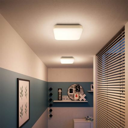 Philips - Plafoniera LED/17W/230V 2700K