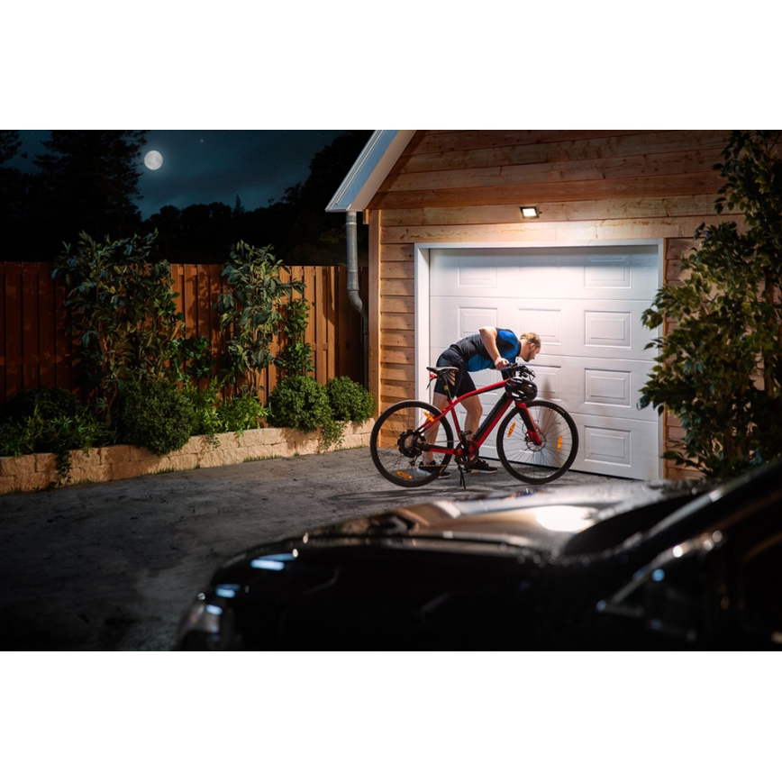 Philips 3389/41/99 - Riflettore LED LED/20W/230V IP65