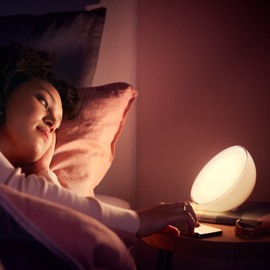 Philips 76020/31/P7 - Lampada da tavolo LED dimmerabile HUE GO 1xLED/6W/RGB