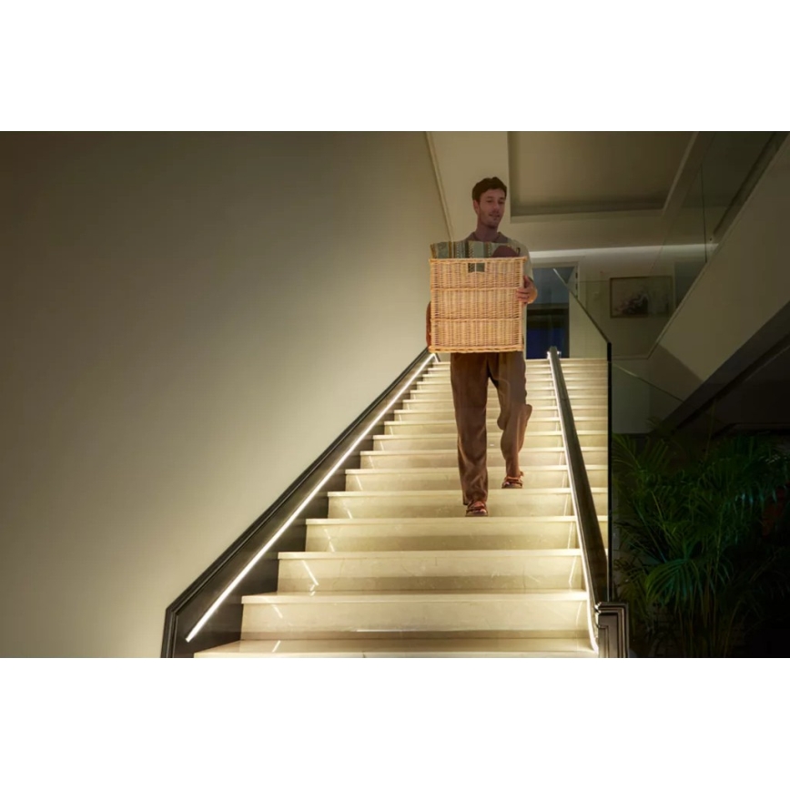 Philips - Hue OMNIGLOW dimmbarer LED-RGBW-Streifen 5m LED/60W/230V 2200-6500K
