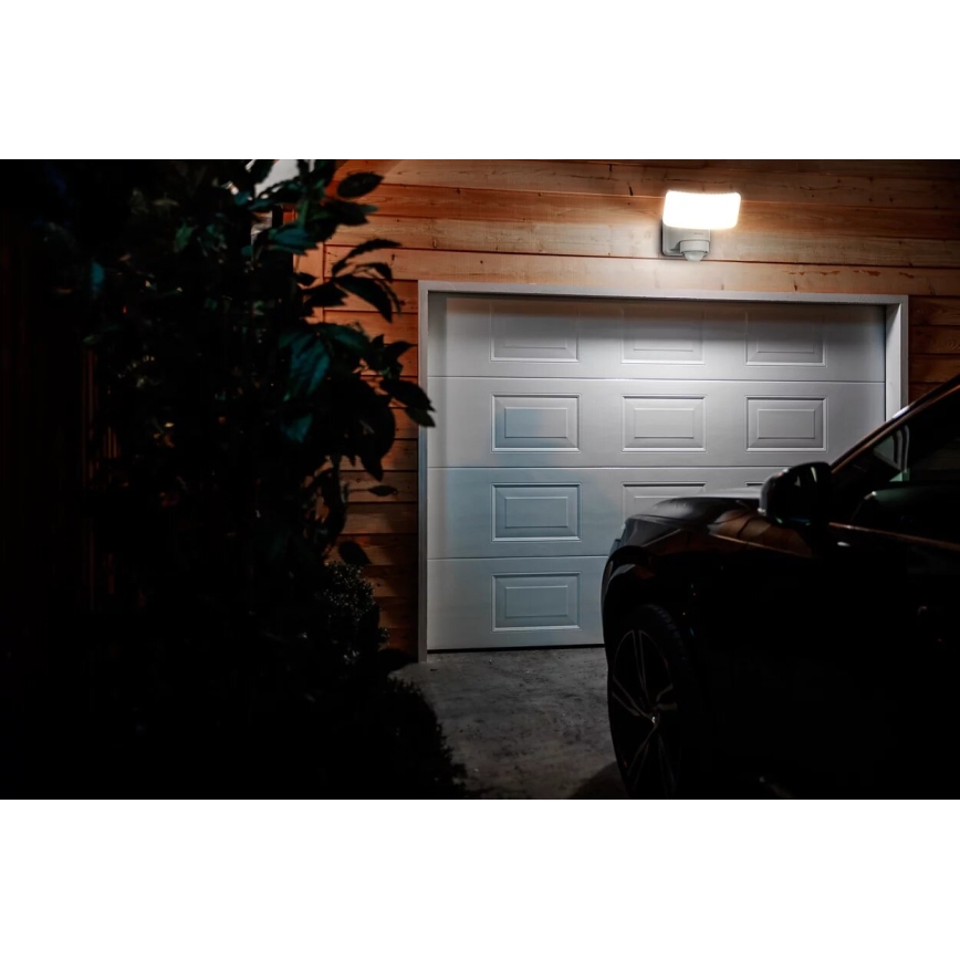 Philips - LED-Solarwandleuchte mit Sensor TYLUS LED/6W/3,7V 5000K IP44