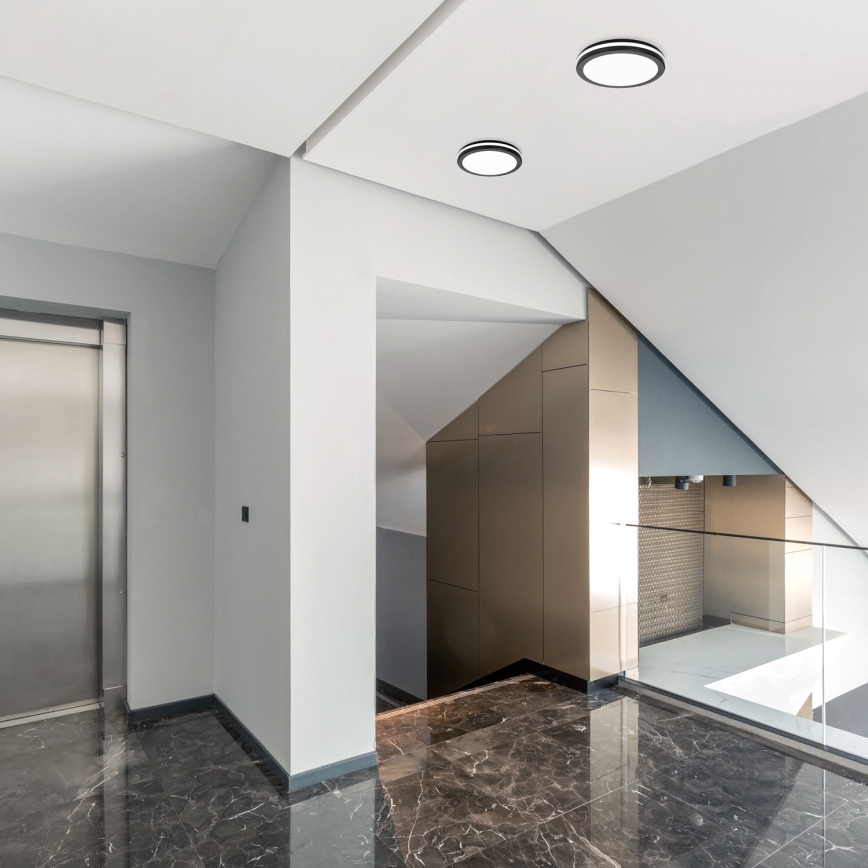 Plafoniera LED per bagno con sensore LED/12W/230V 3000/4000/6500K IP65 diam. 20 cm nera + telecomando