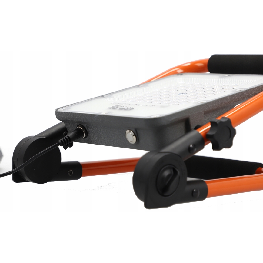 Proiettore ricaricabile a LED con supporto LED/100W/3,2V 4500K 15000 mAh IP65 arancione