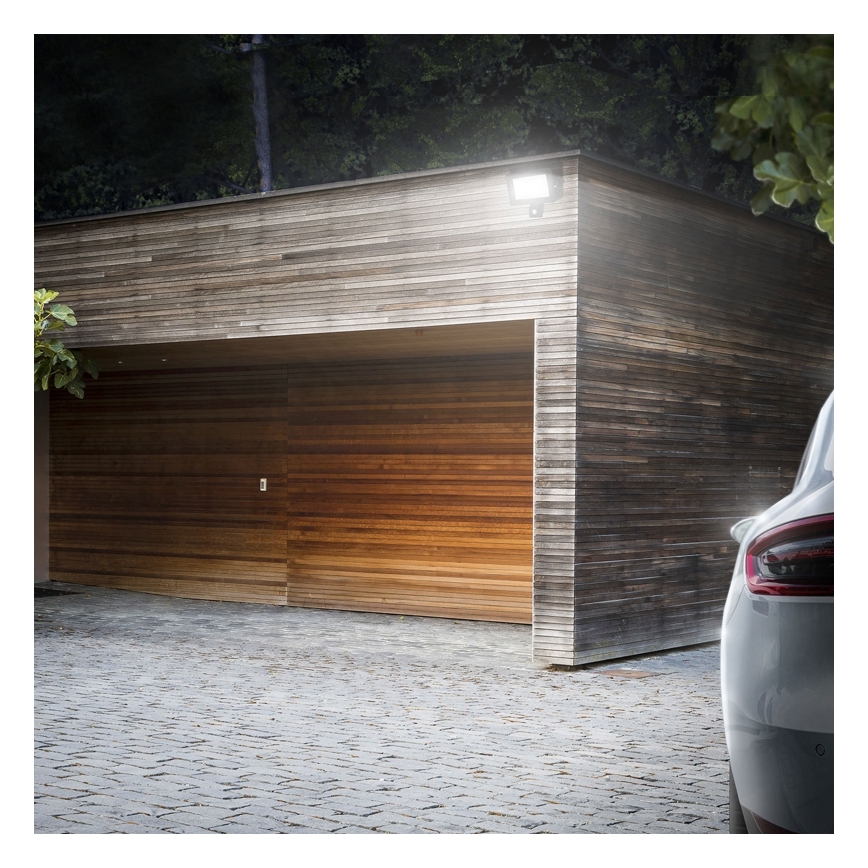 Projecteur LED avec détecteur de mouvement NOCTIS LUX 3 LED/50W/230V 4000K IP44 blanc