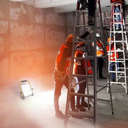 Projecteur LED rechargeable avec trépied LED/100W/3,2V 4500K 15000 mAh IP65 orange