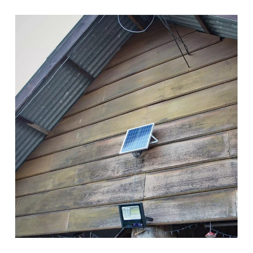 Projecteur solaire à intensité variable LED/16W/3,2V 4000K IP65 + télécommande
