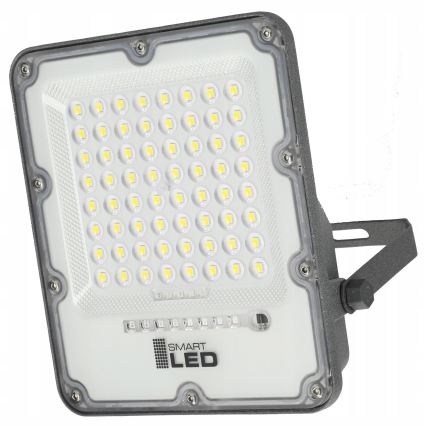 Projecteur solaire LED dimmable 50W/3,2V 5000K 6000 mAh IP65 noir + télécommande