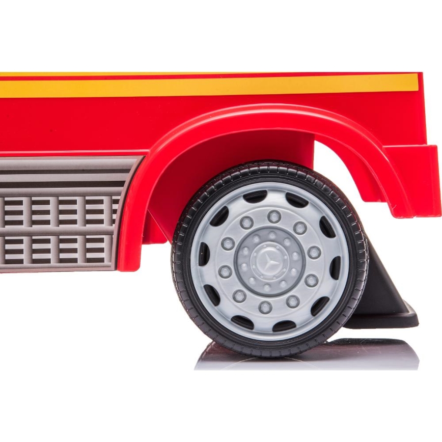 Push macchina Mercedes Camion dei pompieri rosso