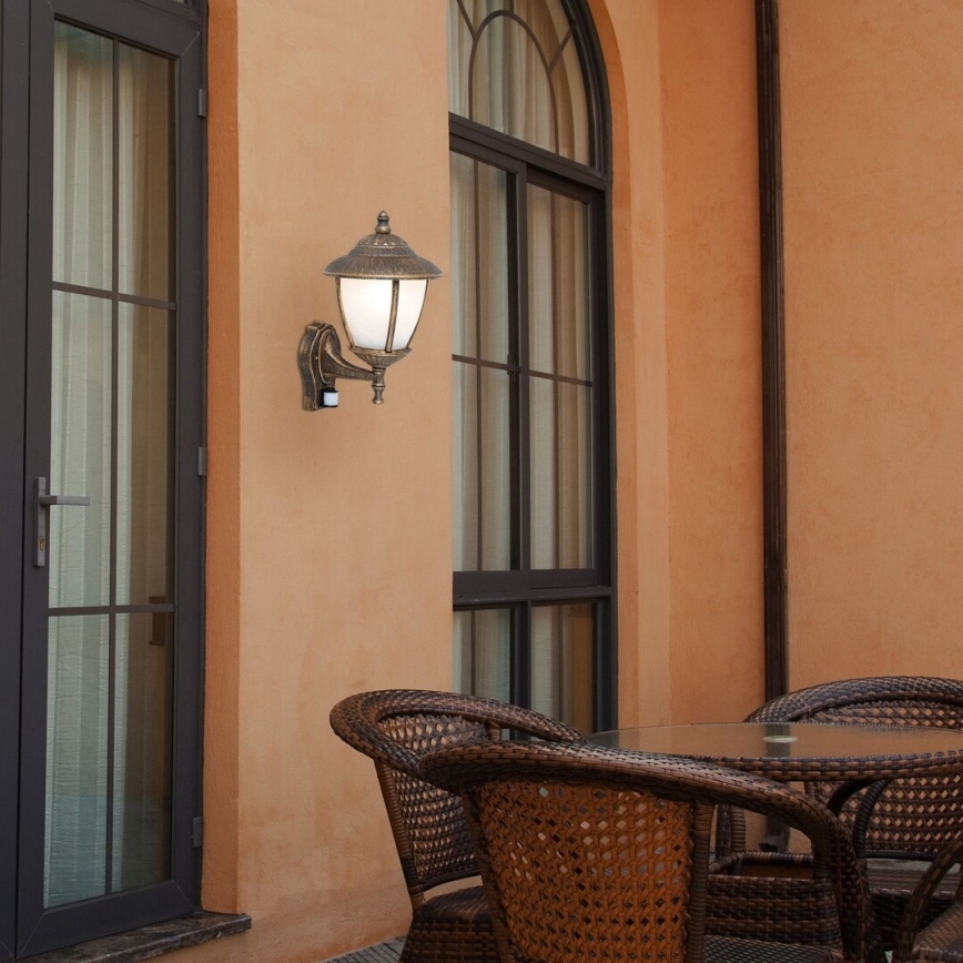 Applique da esterno con sensore 1xE27/60W/230V IP43 oro