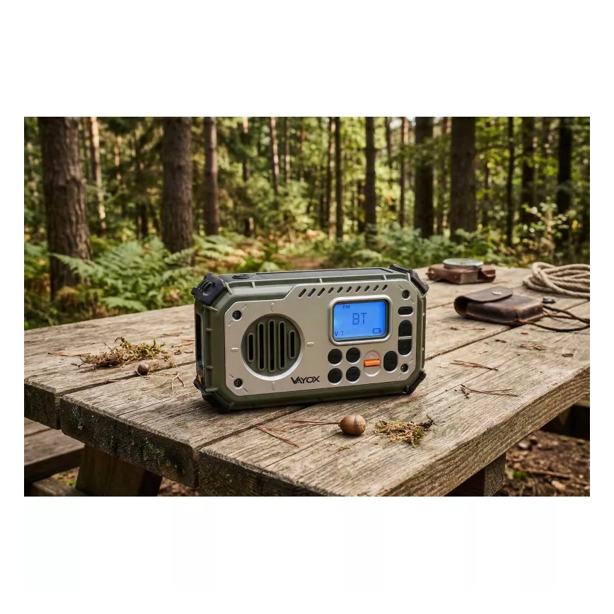 Radio da campeggio con manovella, pannello solare e torcia a LED con funzione powerbank 5V/3xAAA/2000 mAh IPX4 verde