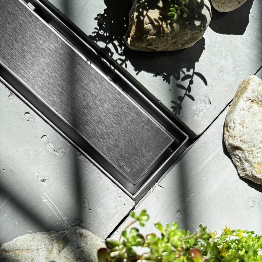 REA-G5810 - Caniveau d'évacuation NEOX PRO 90 cm, finition nickel