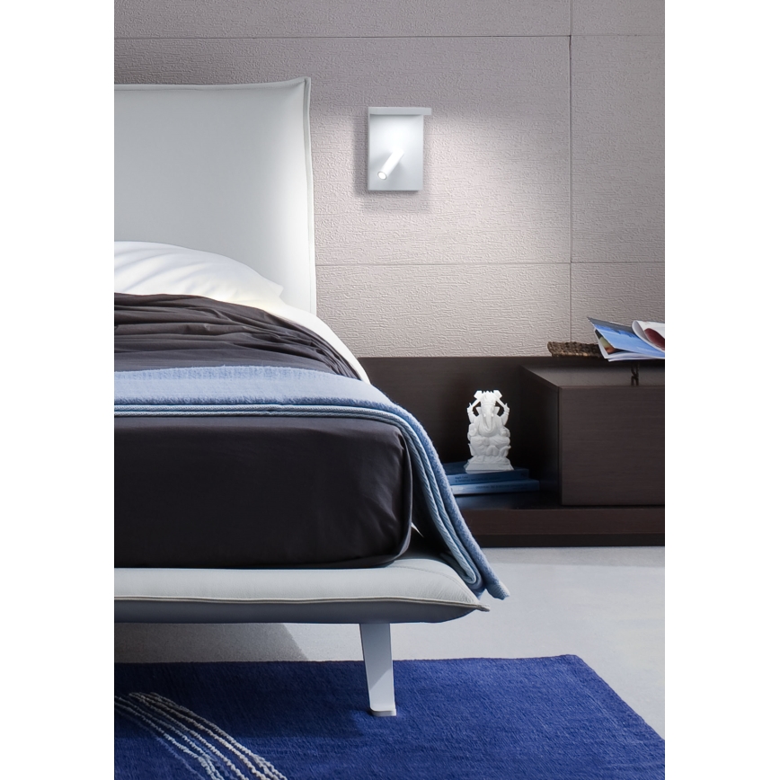 Redo 01-1499 - LED-Wandstrahler AGOS LED/6W/230V + LED/3,2W USB weiß
