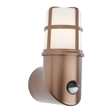 Redo 90200 - Aussen-Wandleuchte mit Sensor TRITON 1xE27/28W/230V IP54 Kupfer